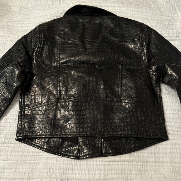 ModCloth Crocodile Rock Moto Jacket - NWT - Size XS - Picture 5 of 13